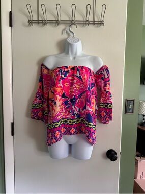 Lilly Pulitzer Bright Pink Off-Shoulder Floral Print Women's Top
